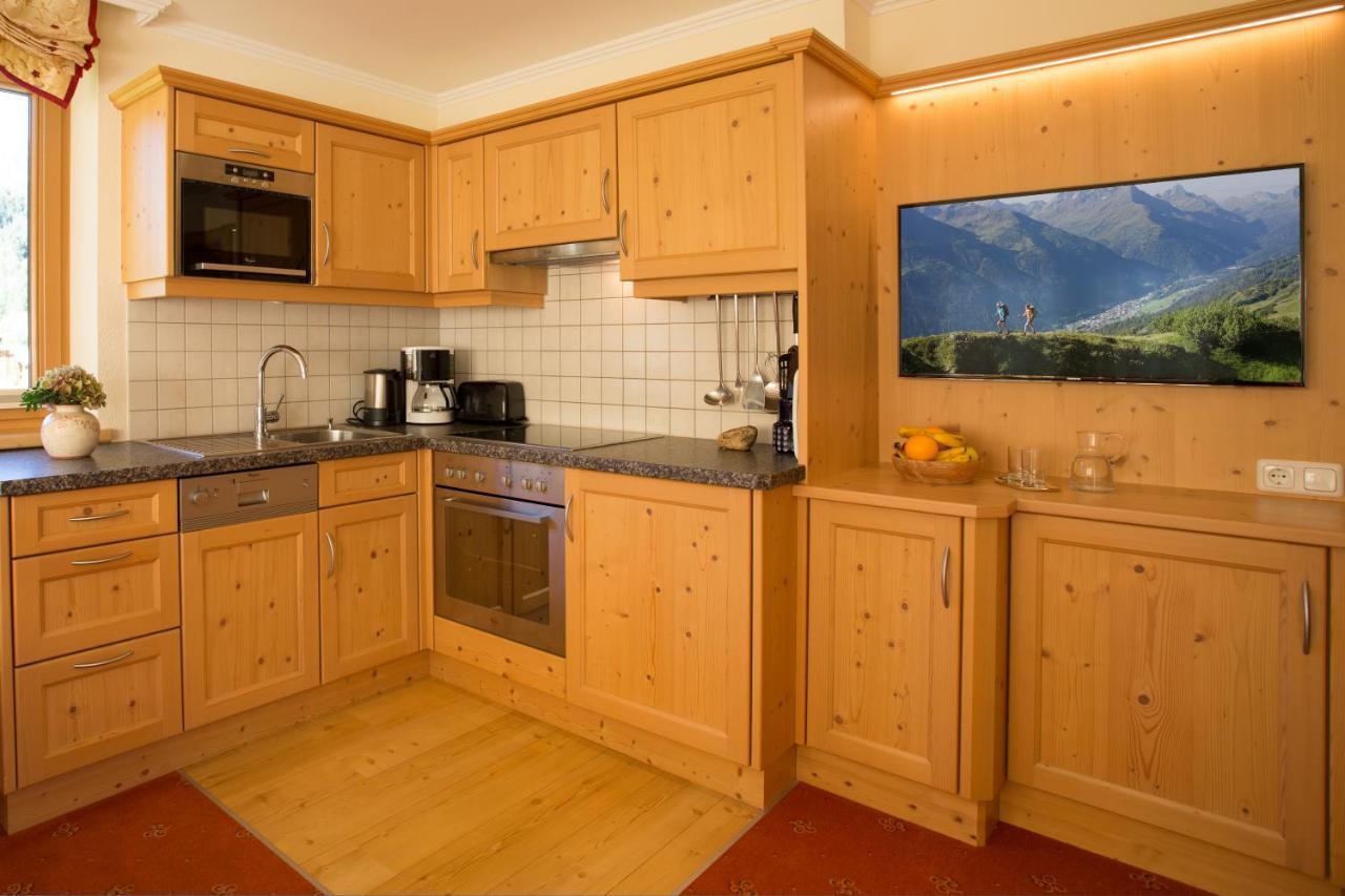 Landhaus Zauser Санкт-Антон-ам-Арльберг Экстерьер фото